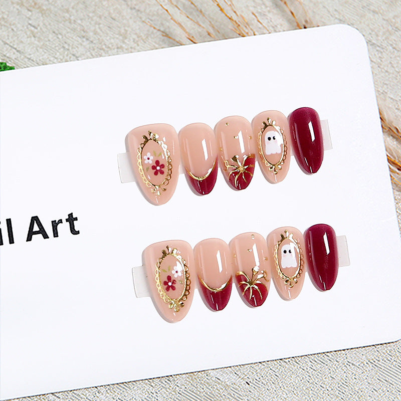 Artful nail tips with autumn design Bowlift