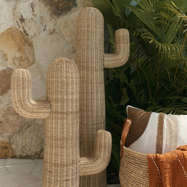 Decorative basket in the shape of a cactus Bowlift