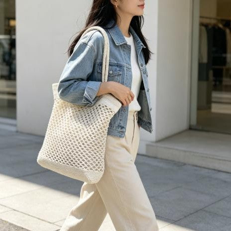 Hand-knotted shopping bag in modern net design Bowlift