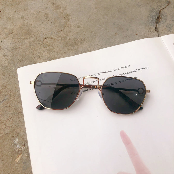 Vintage-Inspired Geometric Frame Sunglasses Bowlift