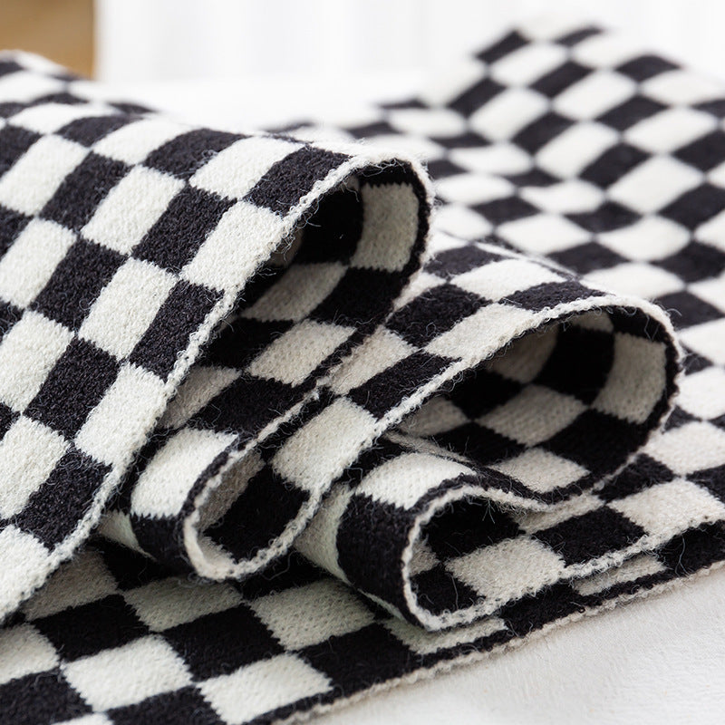 Women Stylish Check Scarf Bowlift