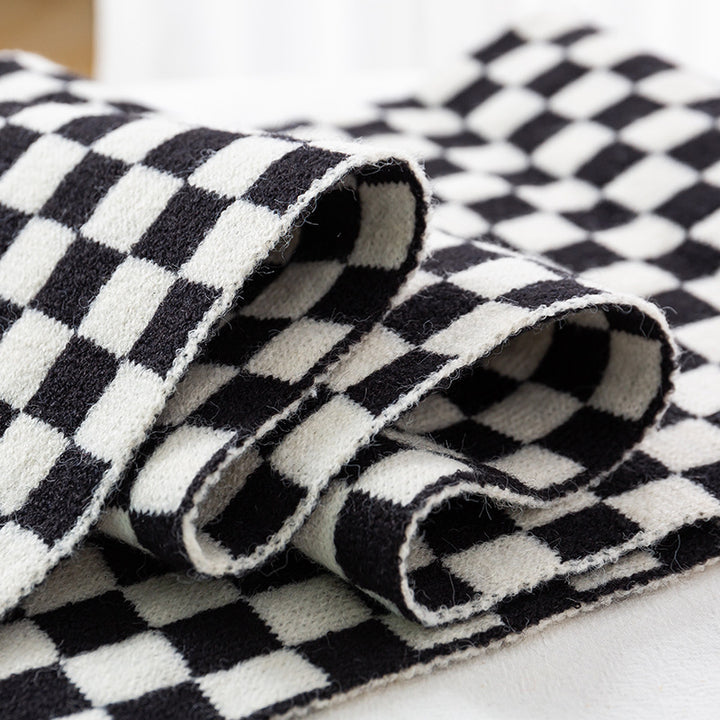 Women Stylish Check Scarf Bowlift