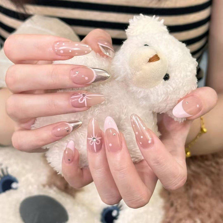 Decorative Glossy Press-On Nail Set Bowlift