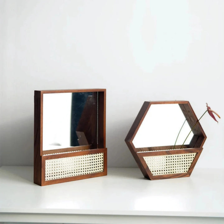 Rustic wall mirror with natural rattan frame Bowlift