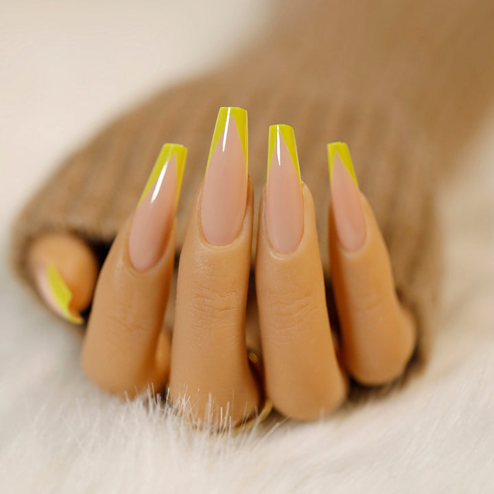 Elegant Nail Art with Trendy French Tips Bowlift