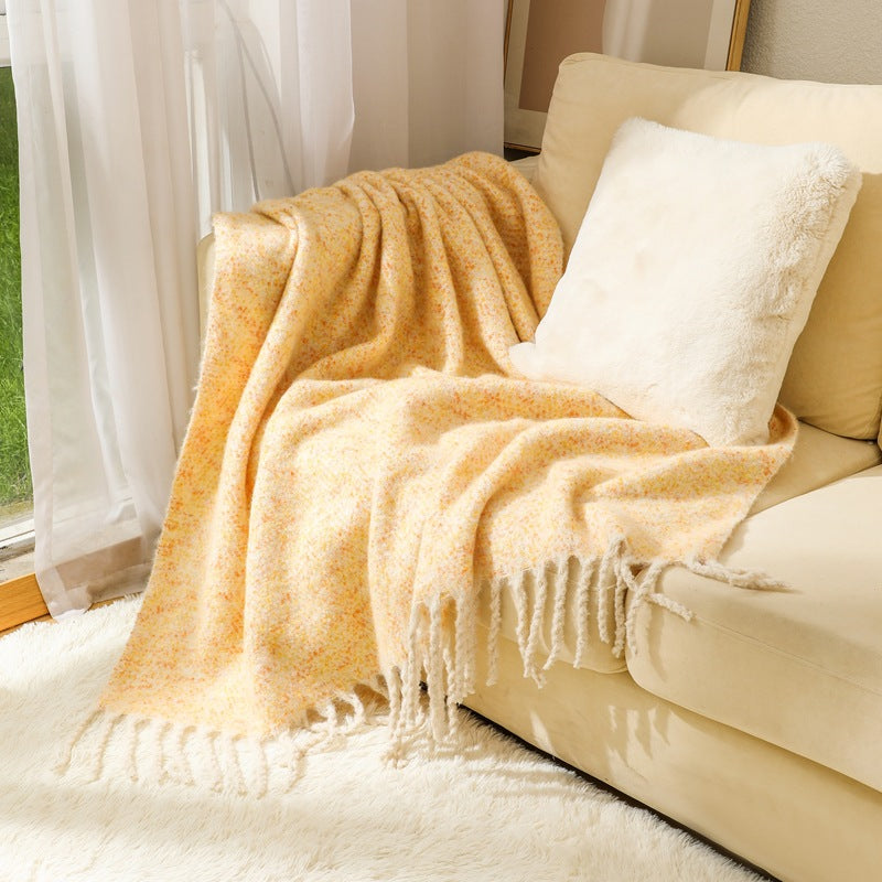 Ladies elegant and cozy blanket with fringes Bowlift