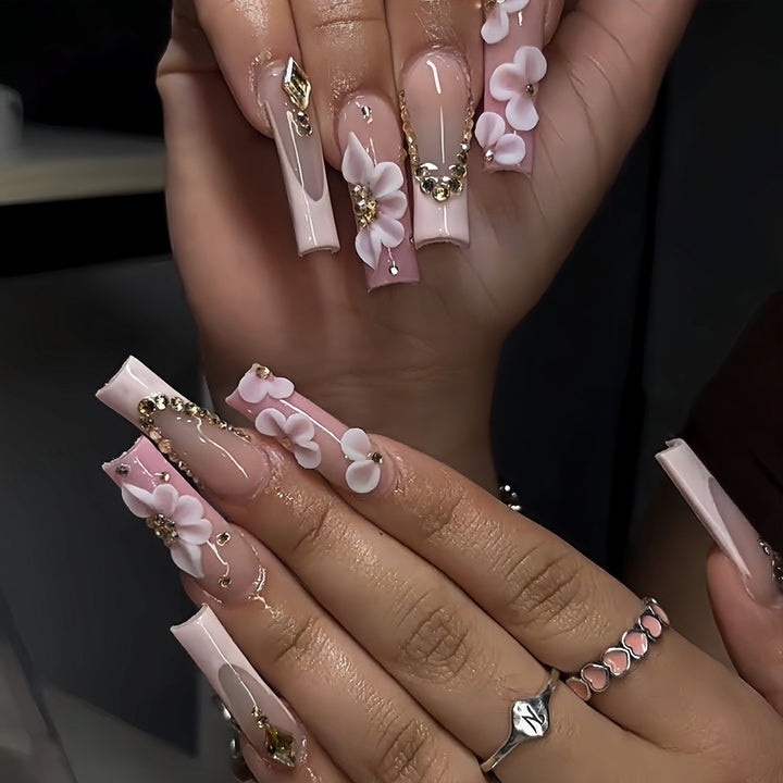 Extravagant Floral Press-On Nail Extensions Bowlift