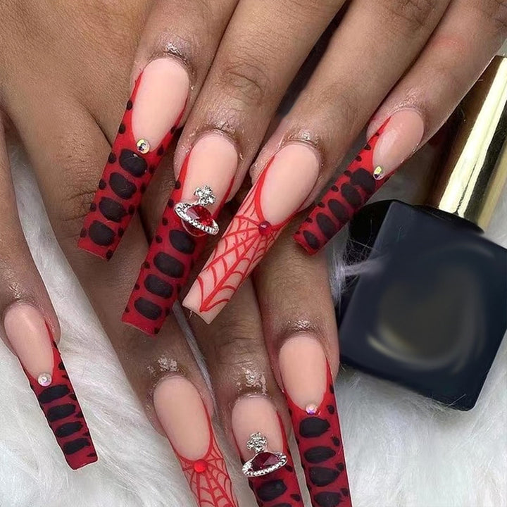 Elegant Crystal-Embellished Press-On Nail Design Bowlift