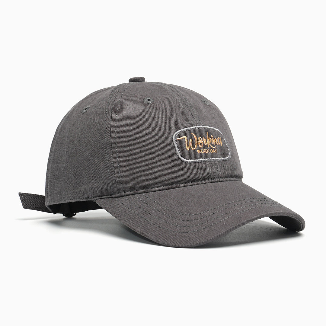 Ladies sporty cap with adjustable strap Bowlift