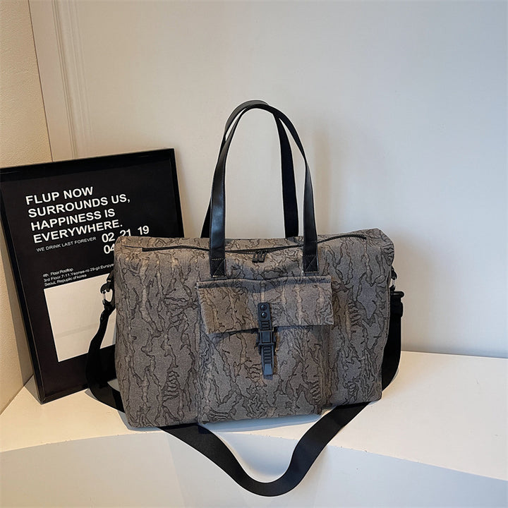 Board and travel bag with adjustable shoulder strap Bowlift