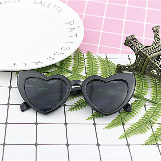 Women's Heart-Shaped Sunglasses with High-Quality UV Protection and Stylish Design Bowlift