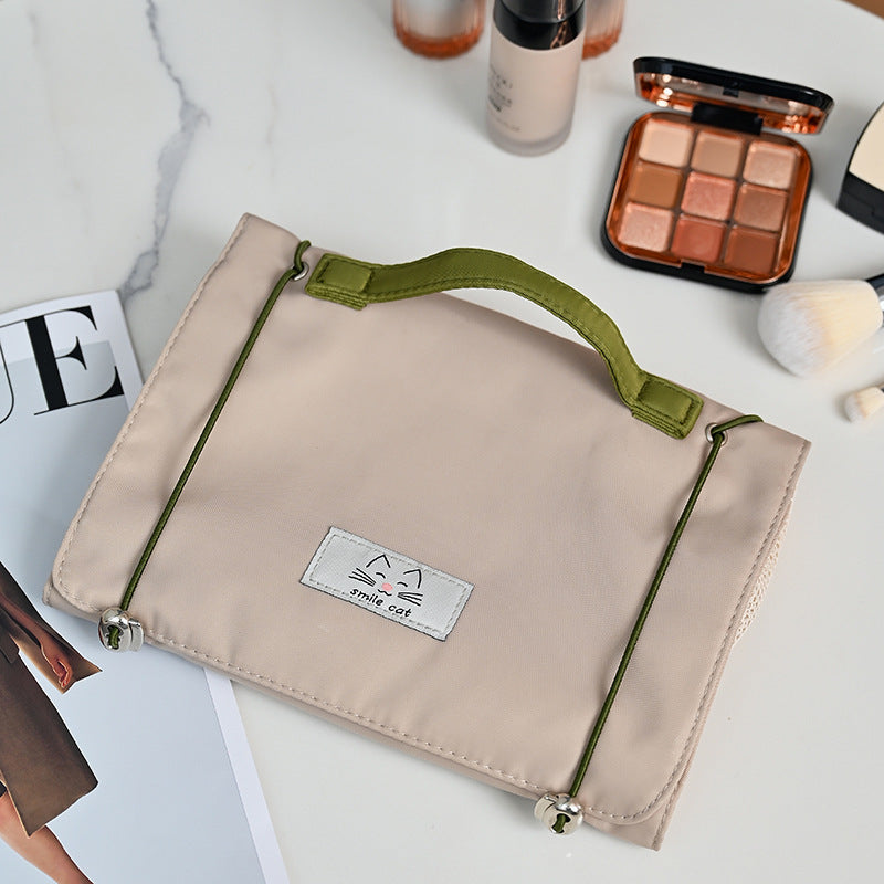 Women’s Make-up Bag Bowlift