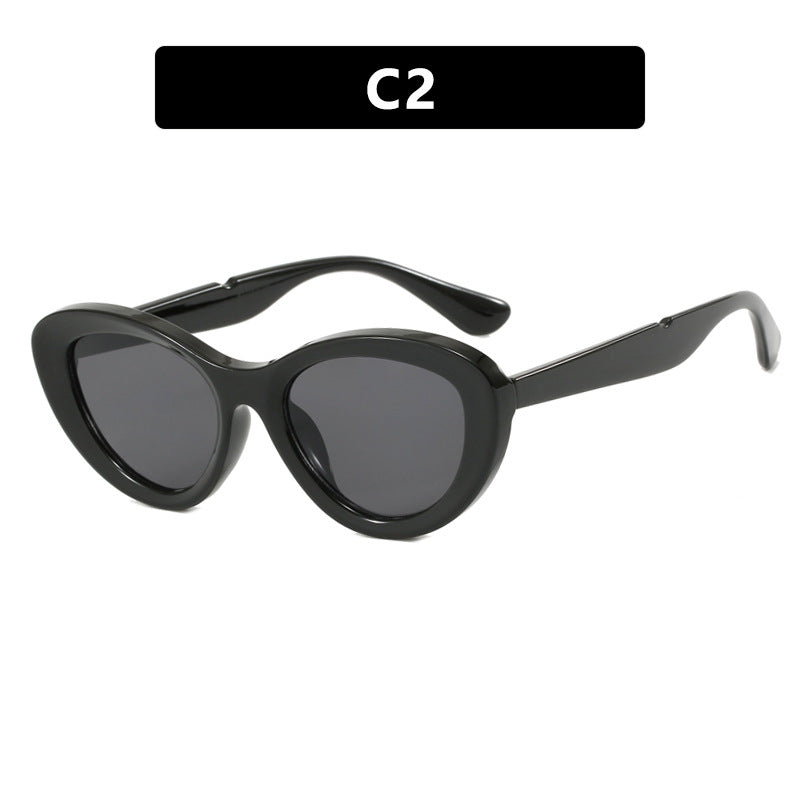 Ladies Cat-Eye Sunglasses with stylish plastic frame and polarized lenses Bowlift