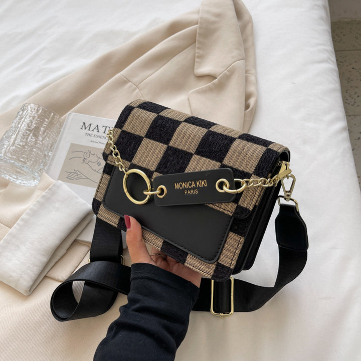 Fashion-Forward Structured Crossbody Bag Bowlift