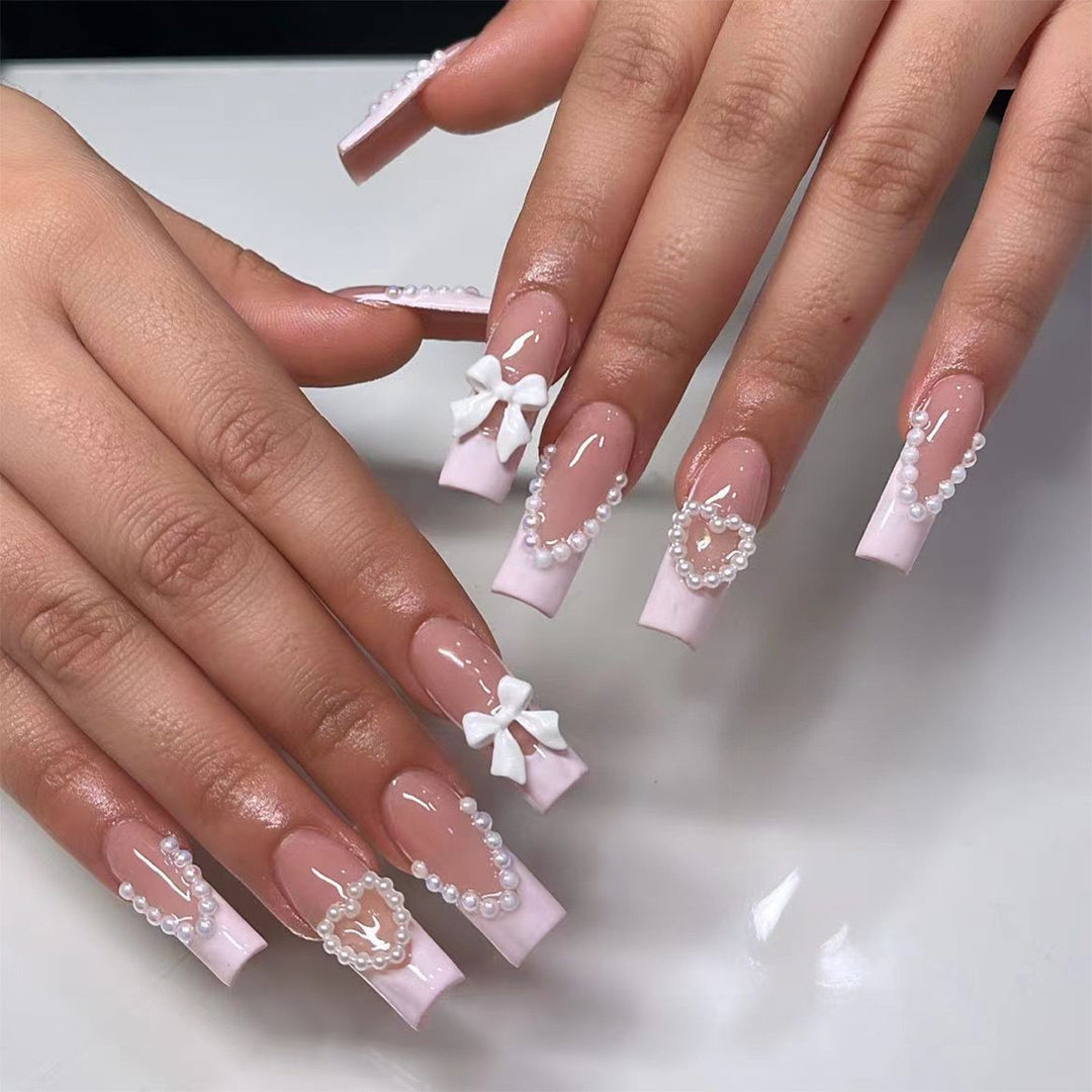 Artificial Nail Set with Elegant Decorations Bowlift