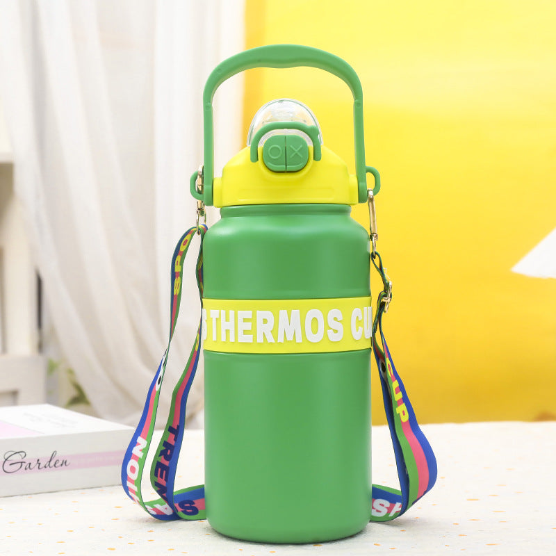 Women's insulated drinking bottle with practical carrying strap and user-friendly closure Bowlift