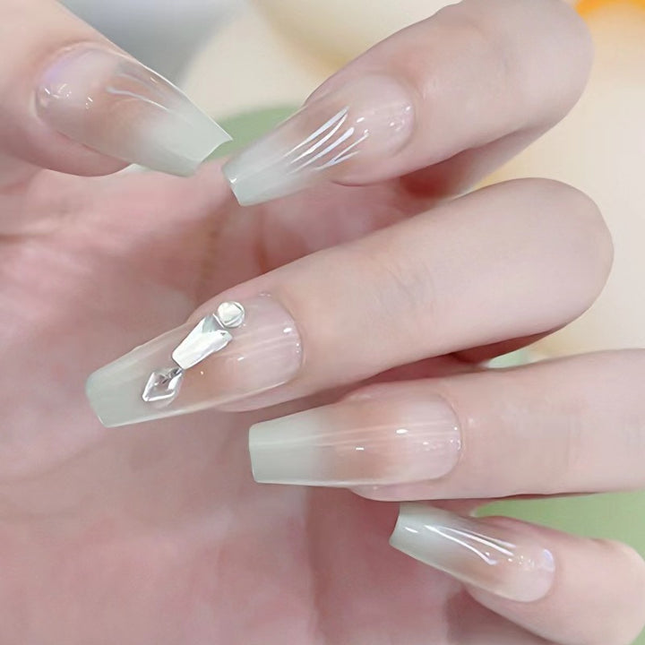 Elegant Nail Care Bowlift