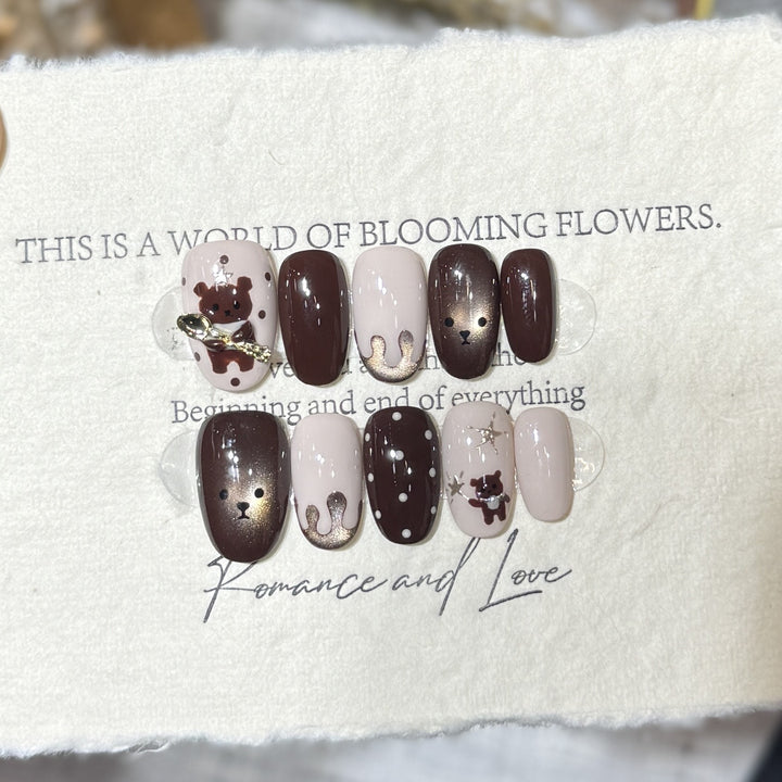 Whimsical Animal-Themed Press-On Nail Art Set Bowlift