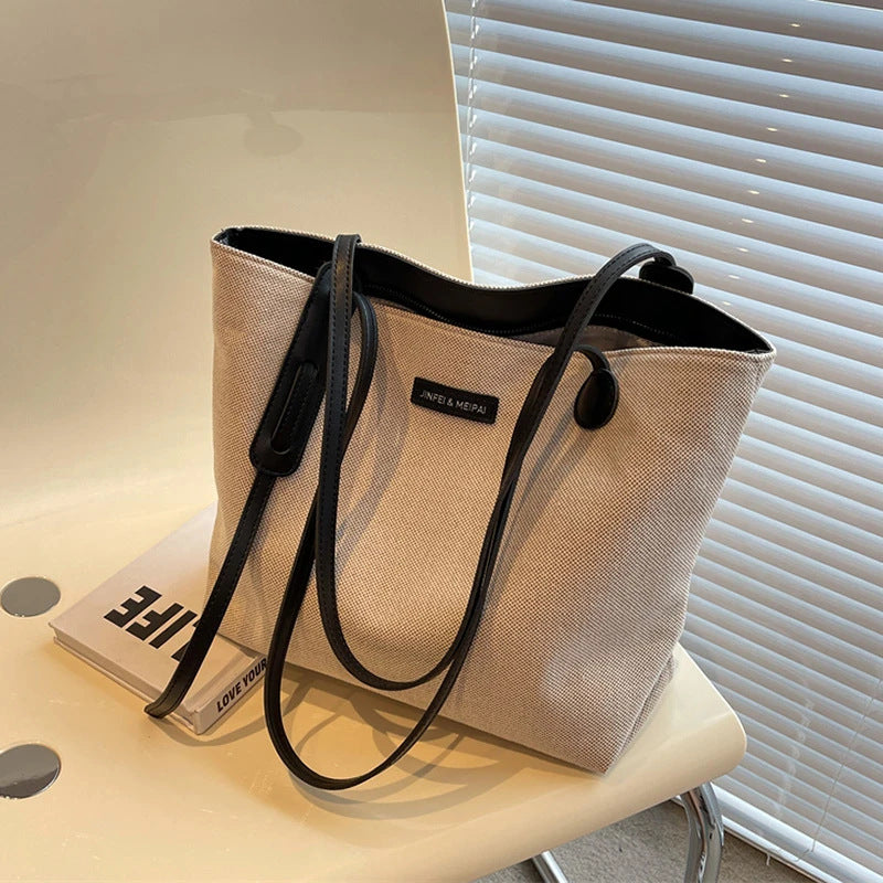 Stylish Everyday Shoulder Bag Bowlift