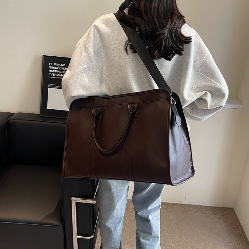 Elegant and Spacious Briefcase Bowlift