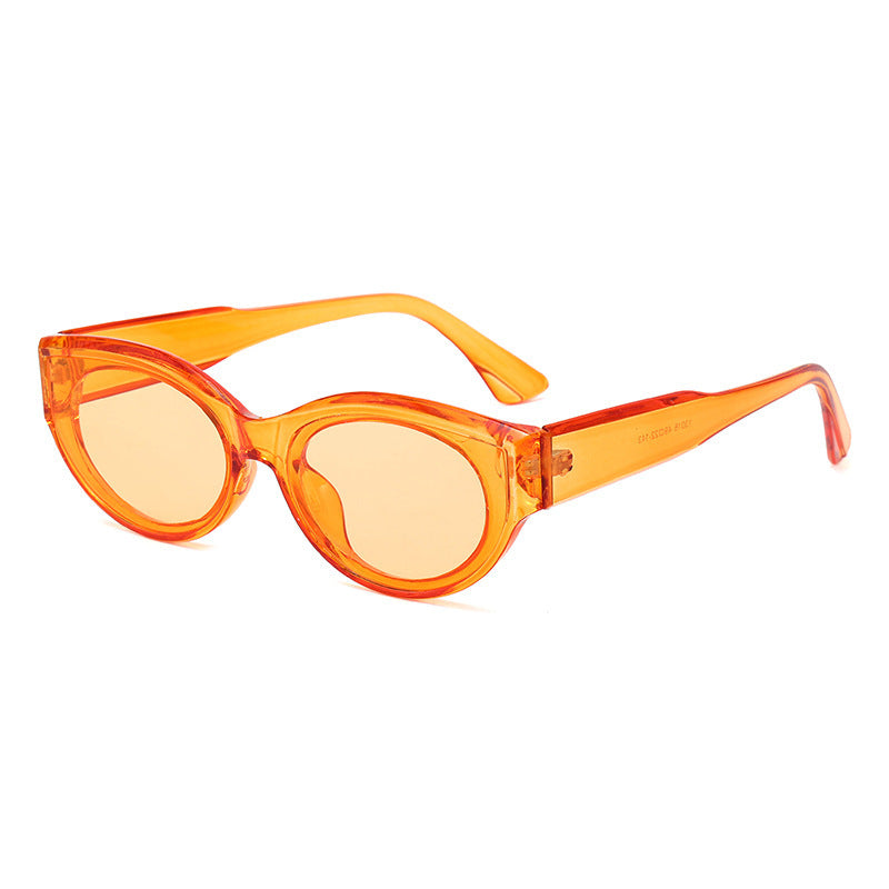 Ladies' designer sunglasses in modern cat-eye style Bowlift