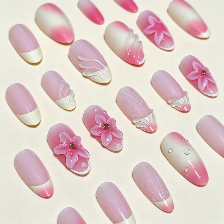 Elegant Press-On Nail Tips with Decorative Bow Bowlift