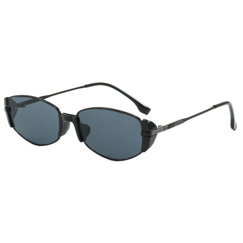 Fashionable sunglasses with elegant metal frame Bowlift