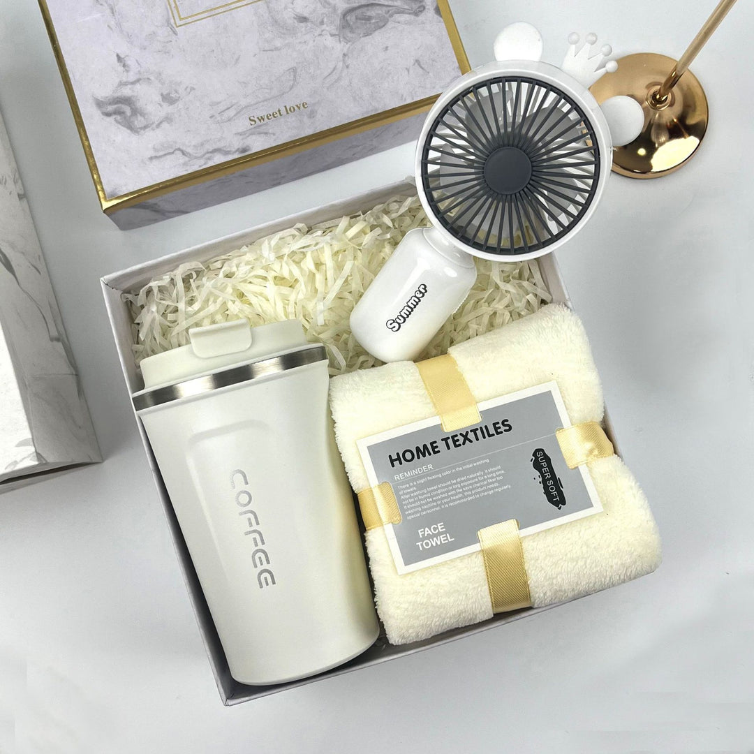 Women's set with coffee mug and portable fan Bowlift