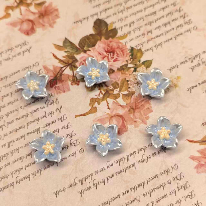 Decorative flower appliqués Bowlift