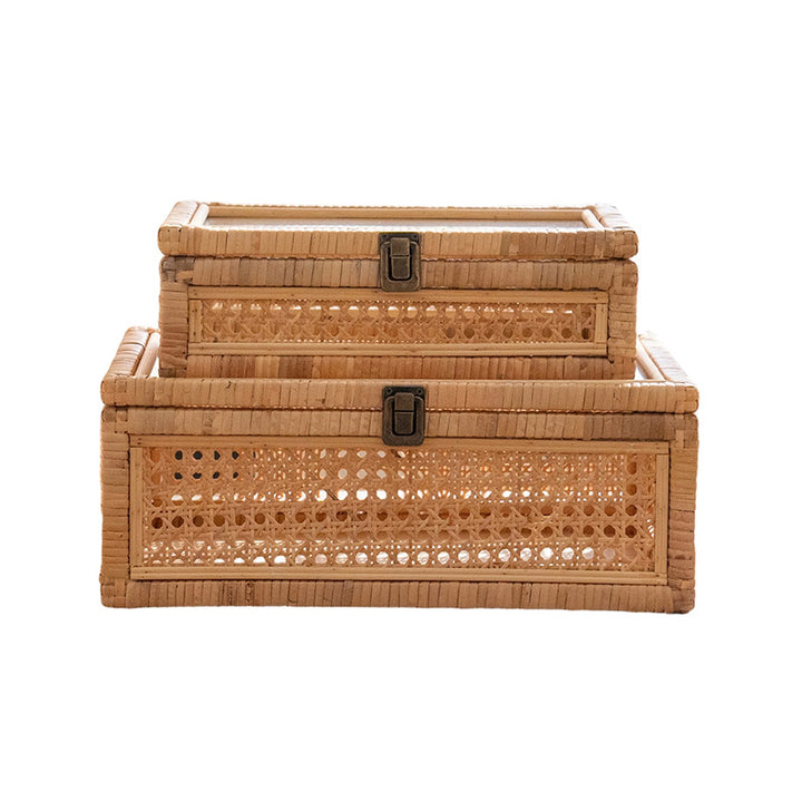 Practical storage box with glass surface