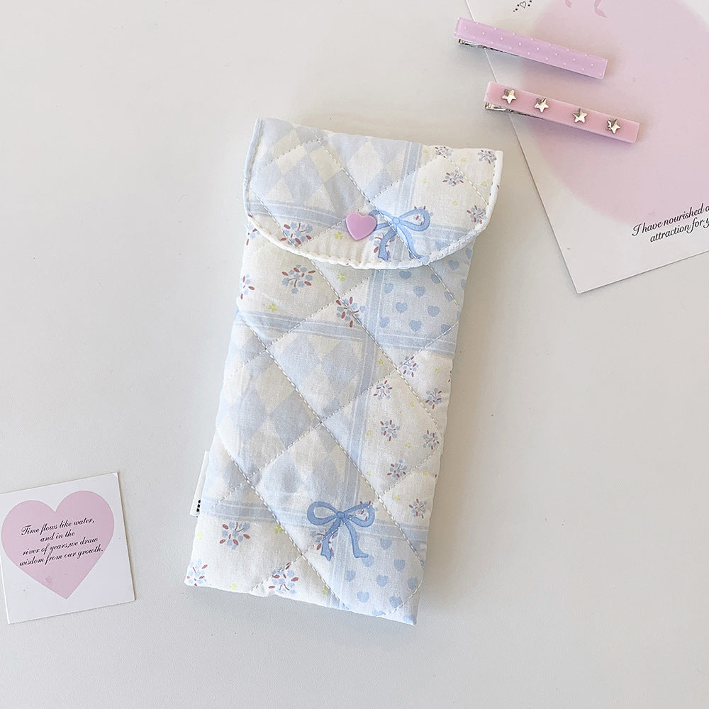 Quilted Pencil Case Bowlift