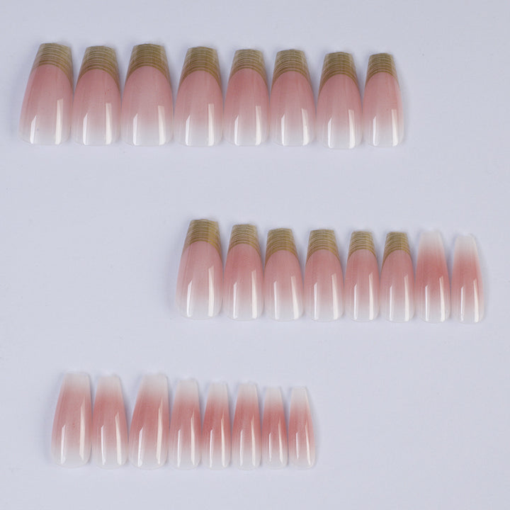 Shiny artificial nails with elegant gold rim Bowlift