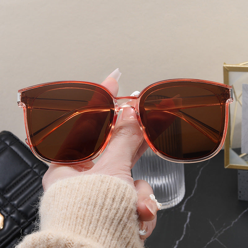 Women's stylish sunglasses with fashionable design Bowlift