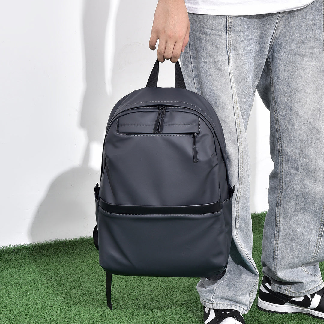 Water-Resistant Slim Daypack Bowlift
