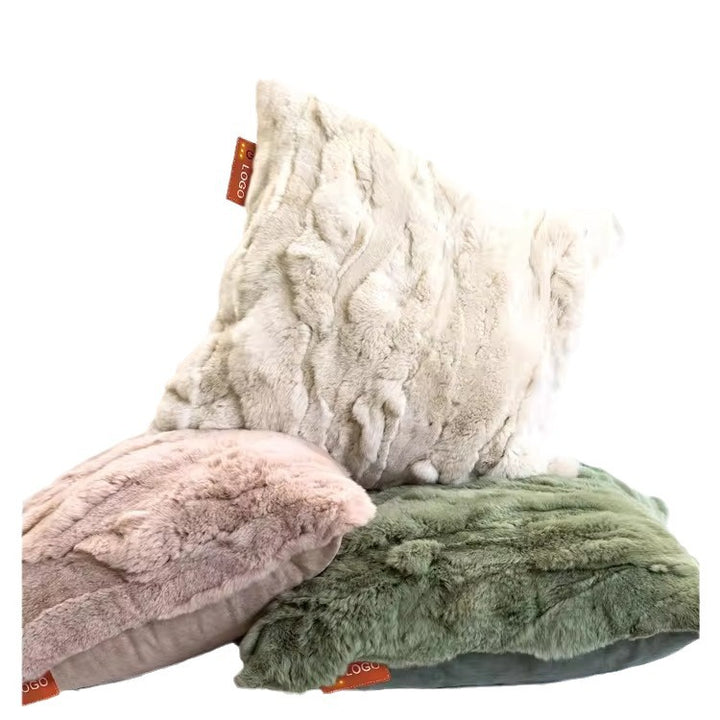 Ladies cuddle pillow with innovative honeycomb structure Bowlift