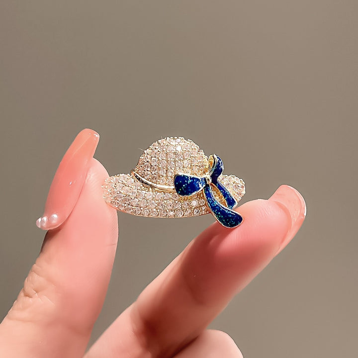 Glamorous flower brooch with sparkling crystals Bowlift