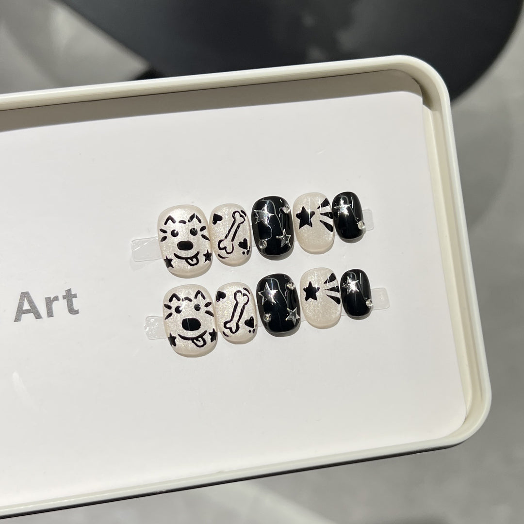 Playful Themed Press-On Nail Set Bowlift