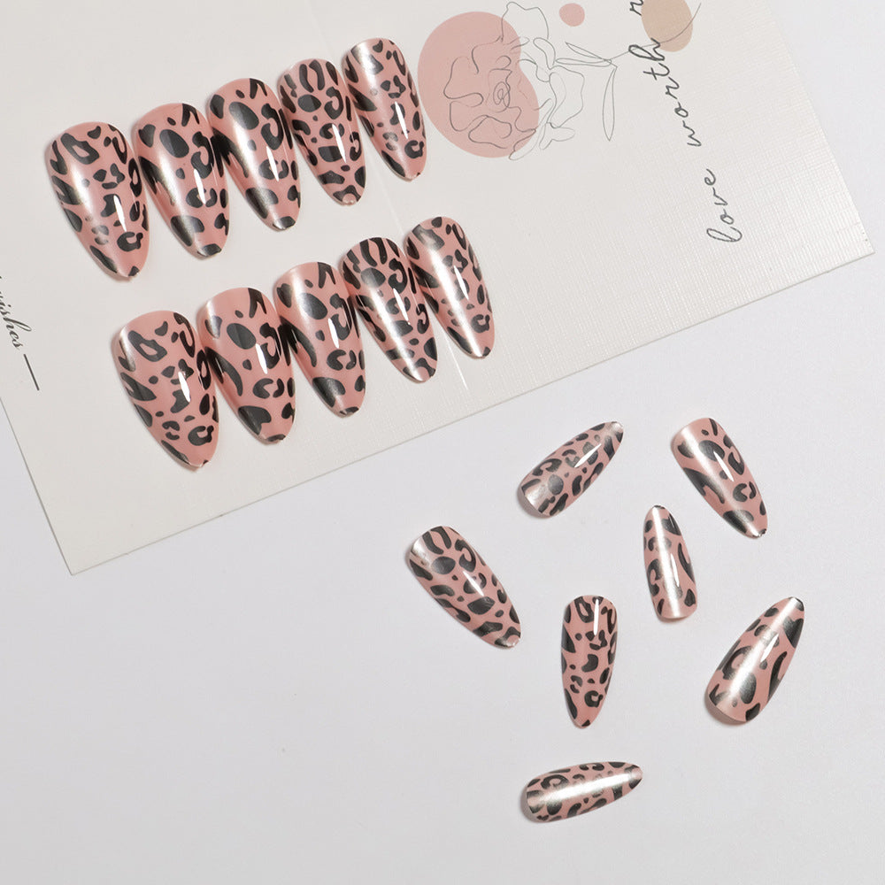 Artistic Animal Print Press-On Nails Bowlift