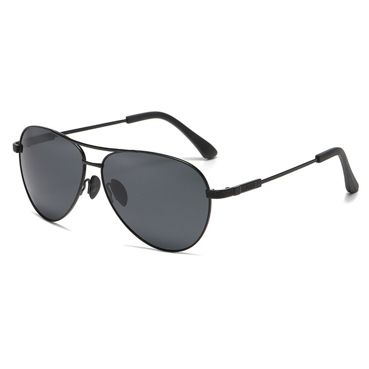 Ladies' Phototropic Pilot Sunglasses with Adjustable Lenses Bowlift