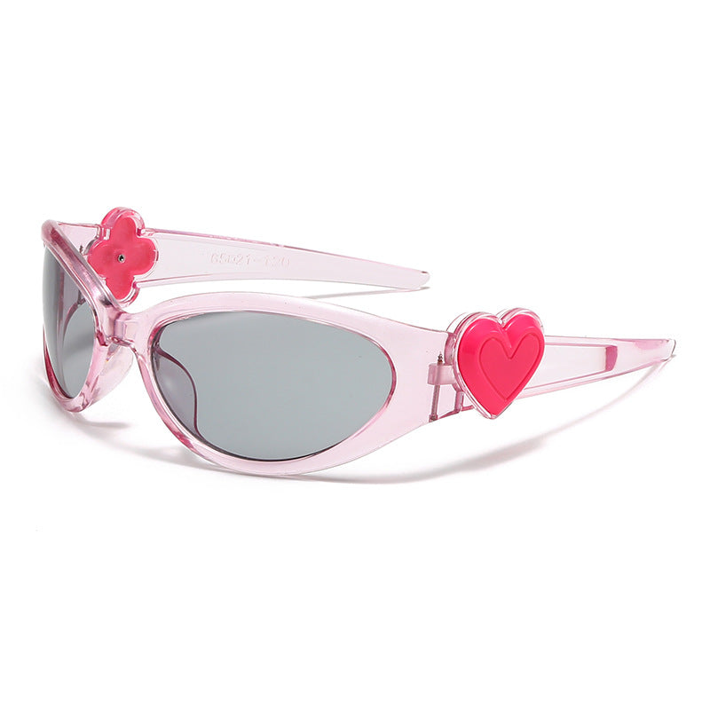 Ladies fashionable sunglasses in stylish heart design Bowlift