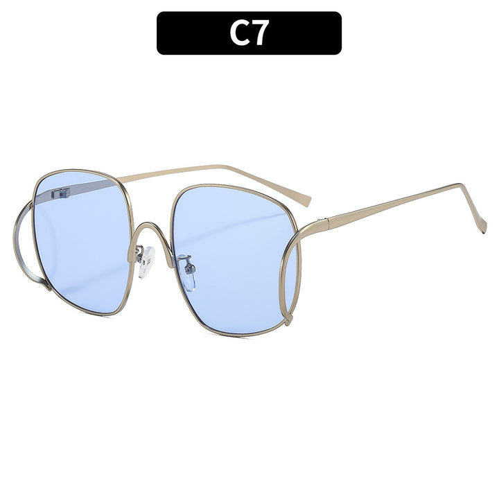 Luxurious Oversized Square Sunglasses
