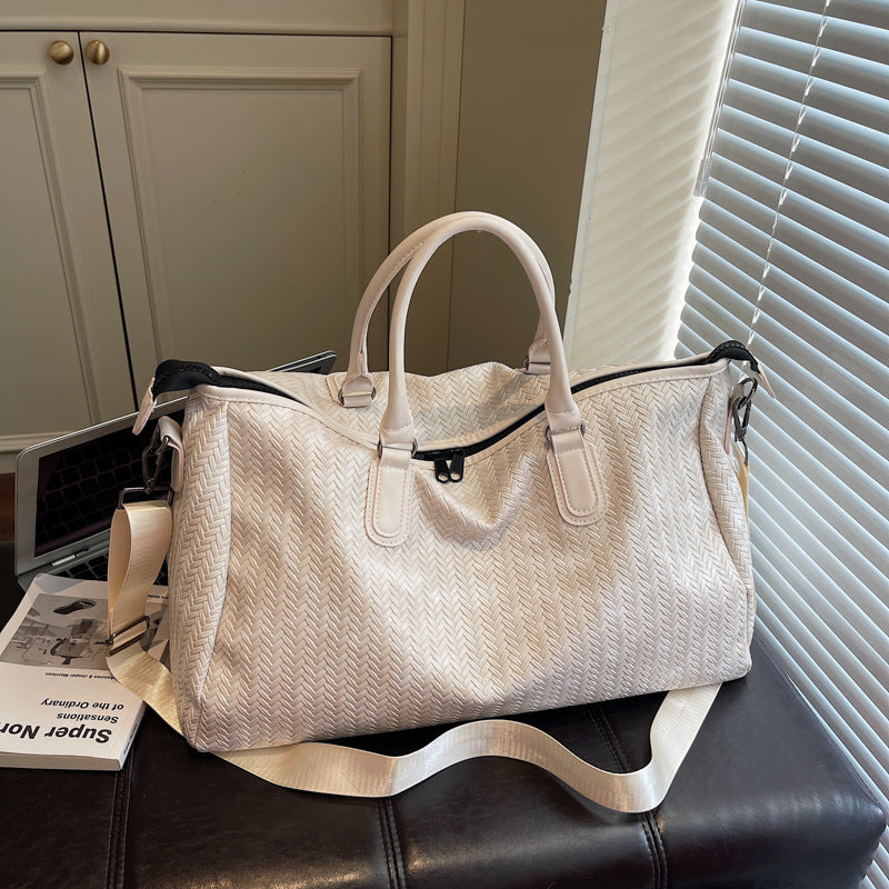 Noble and Durable Travel Bag in Modern Wave Pattern Bowlift