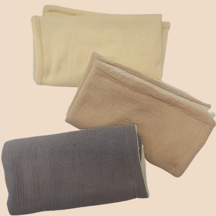 Cozy Cotton Blanket Bowlift