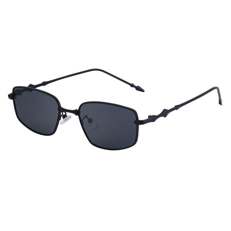 Women's fashionable glasses in innovative asymmetric design Bowlift