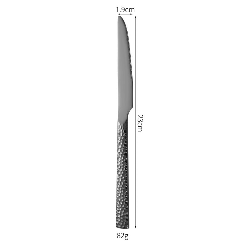 Elegant spoon with unique surface design Bowlift