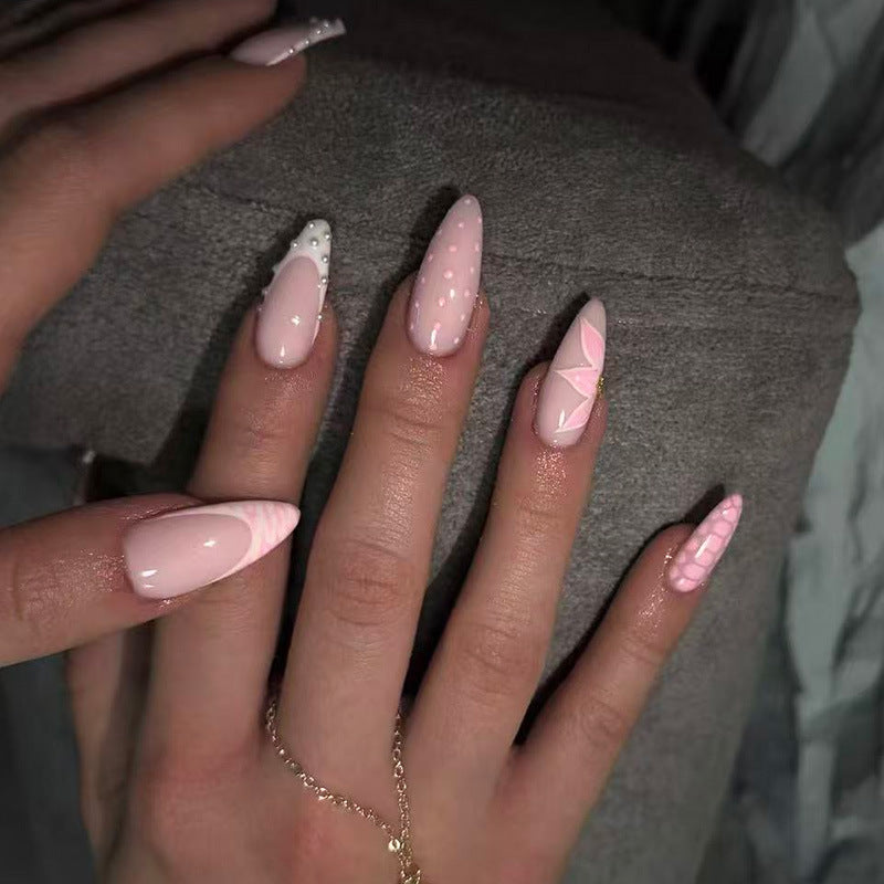 Elegant Press-On Nail Art Set with Unique Designs Bowlift