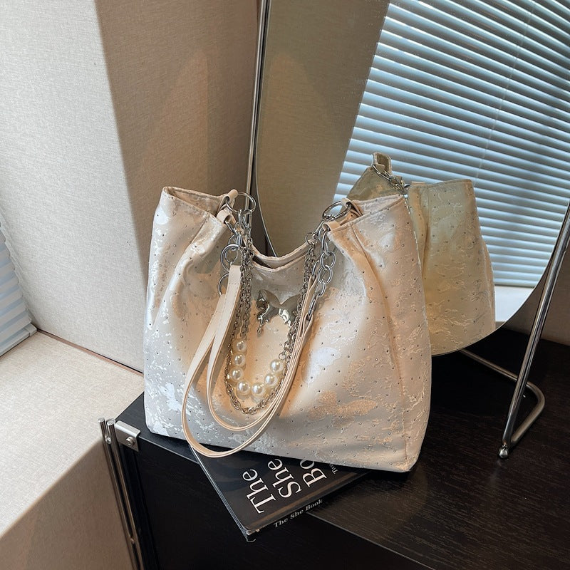 Elegant Pearl-Detail Handbag Bowlift