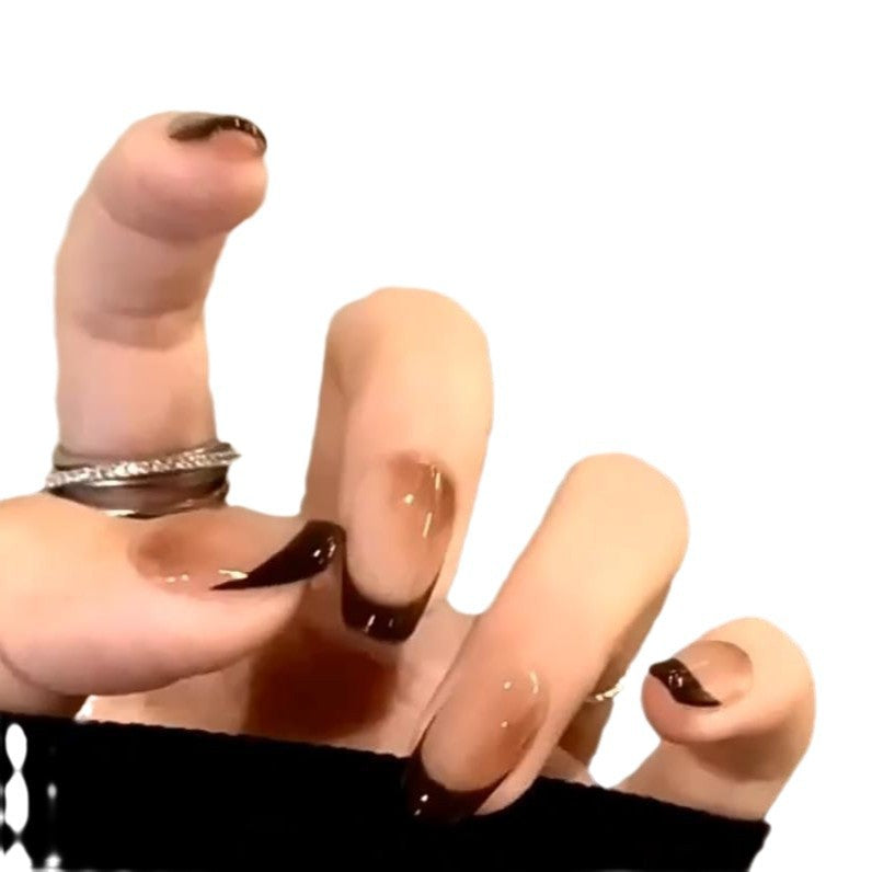 Artificial Nails in Modern French Look with Gloss Finish Bowlift