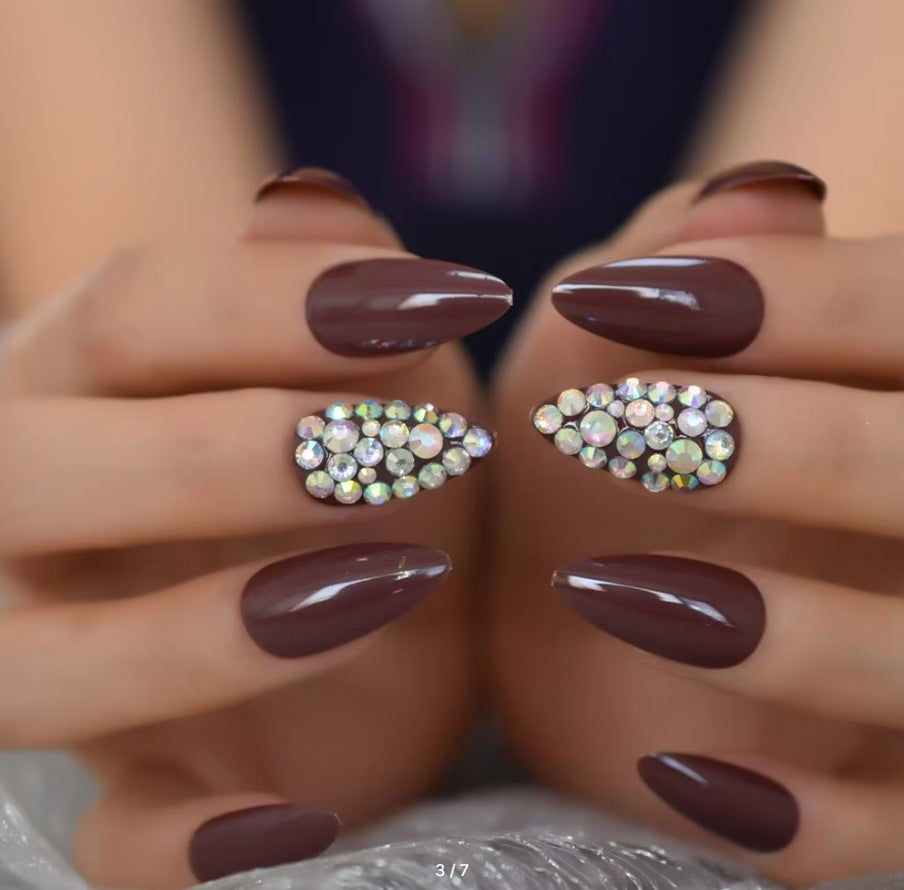 Decorative Rhinestone-Accent Press-On Nails Bowlift