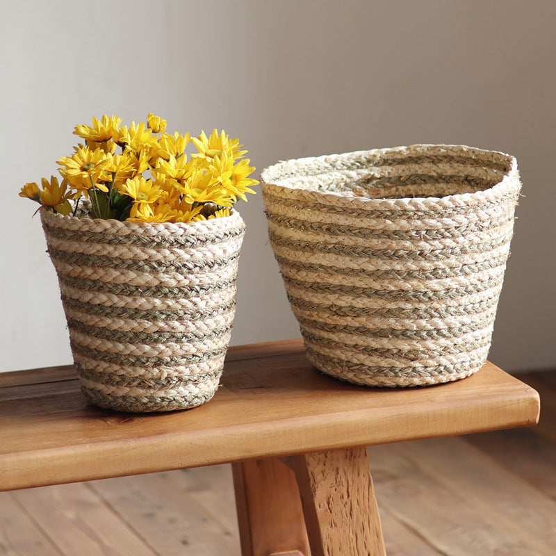 Handwoven storage basket Bowlift